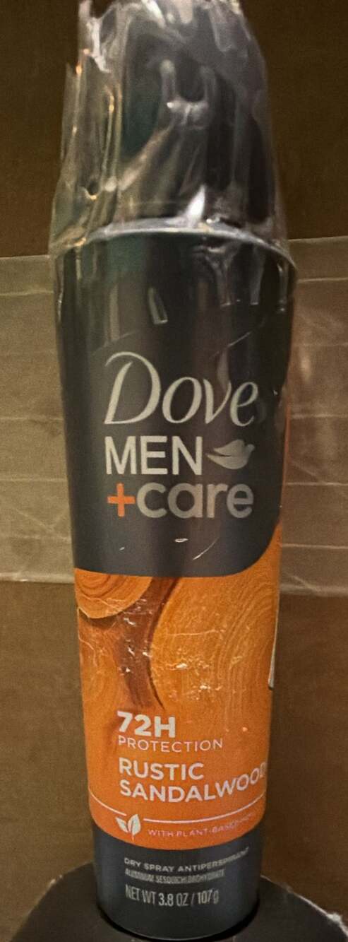 #389 Dove Men+Care Rustic Sandalwood Dry Spray 3.8 oz